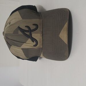 Atlanta Braves Camouflage 47 Embroidered Logo Cap